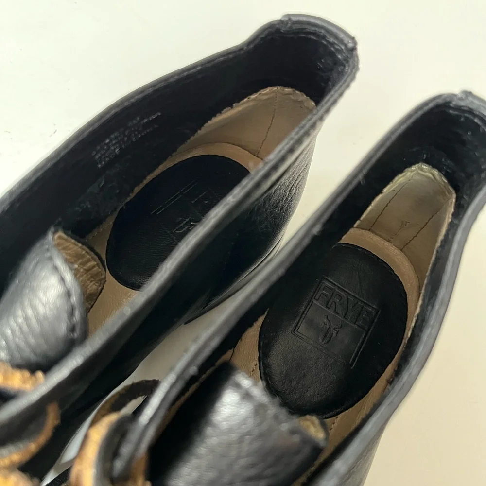 Frye Jillian Black Leather Chukka Boots Women's Size 6 Medium